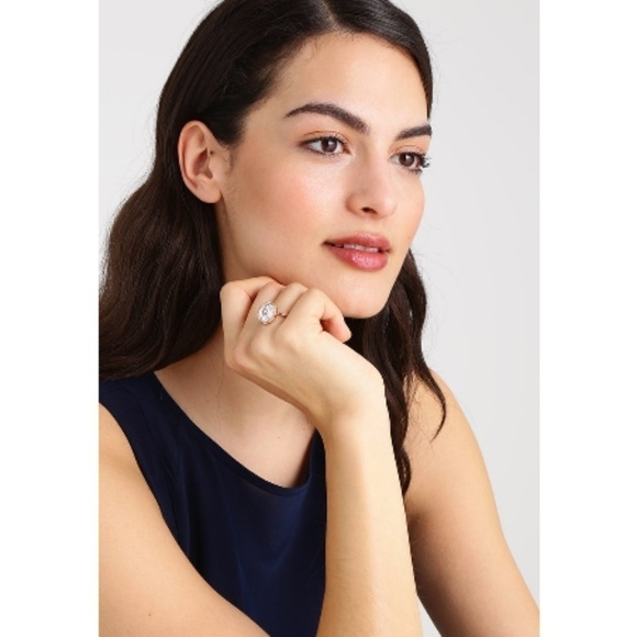 💕TED BAKER💕 Rada Rivoli Crystal Ring S/M - Picture 7 of 8